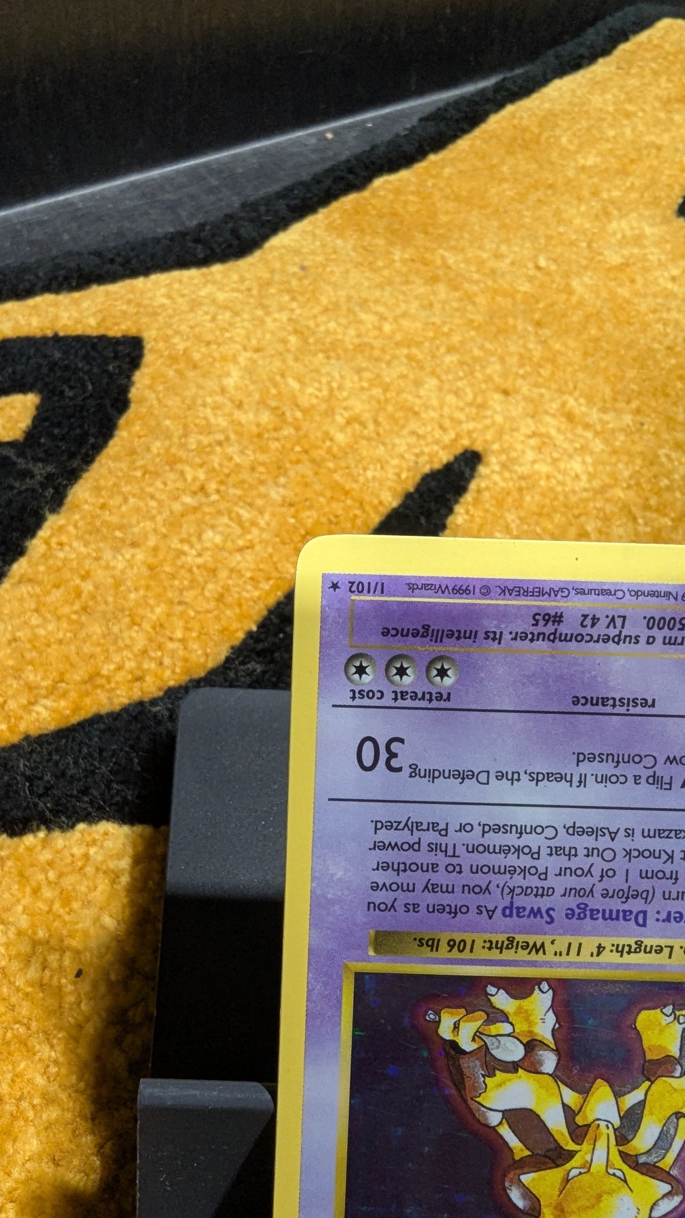 Alakazam - 1/102 - Holo 1st Edition