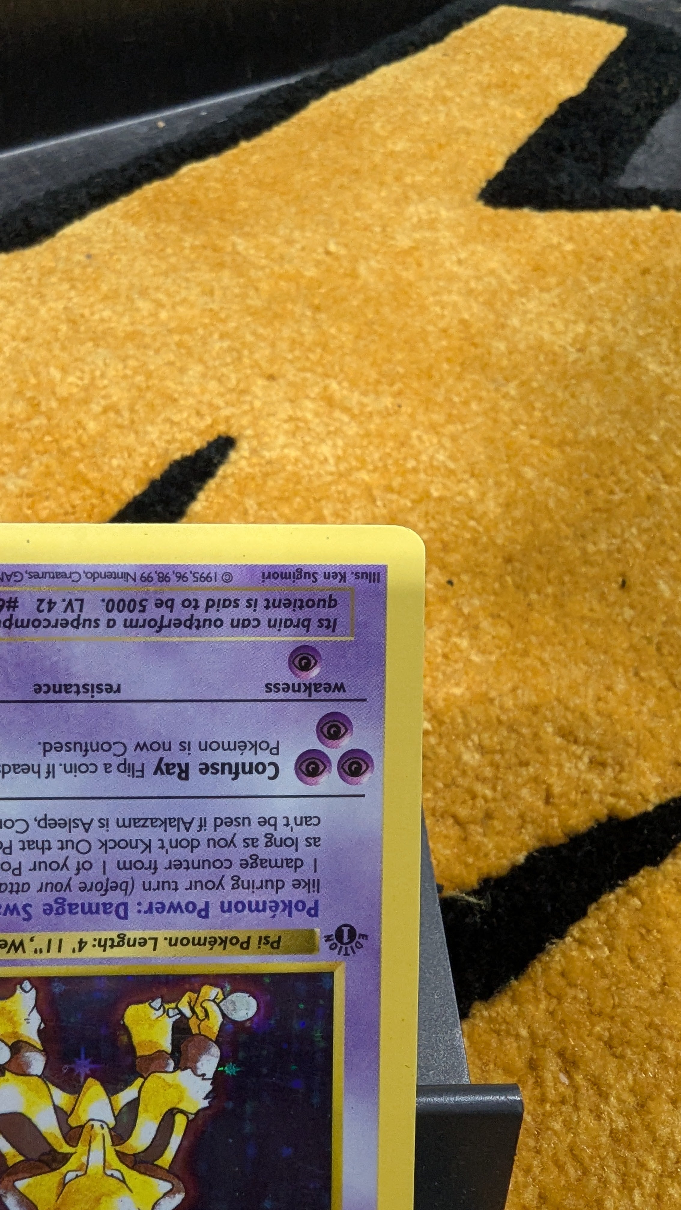 Alakazam - 1/102 - Holo 1st Edition