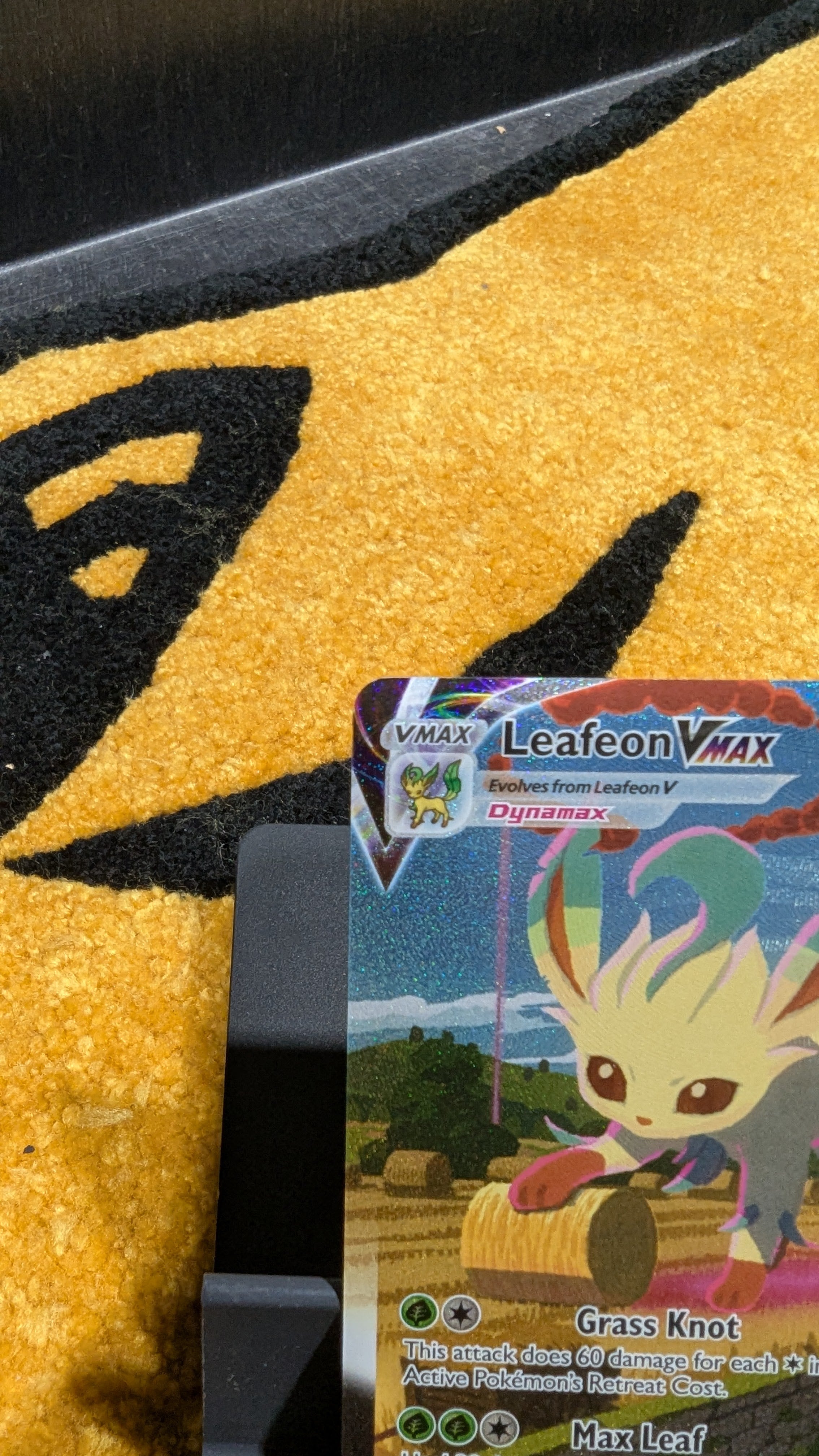Leafeon VMAX (Alternate Art Secret) (205/203) - SWSH07 Evolving Skies Holofoil